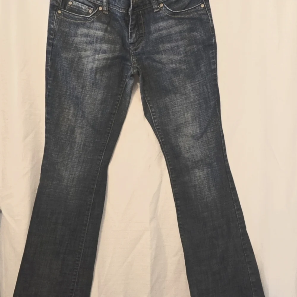 Y2K Vintage Refuge Low-rise Women's Blue Jeans Size 7 90s Denim Casual - Picture 5 of 7